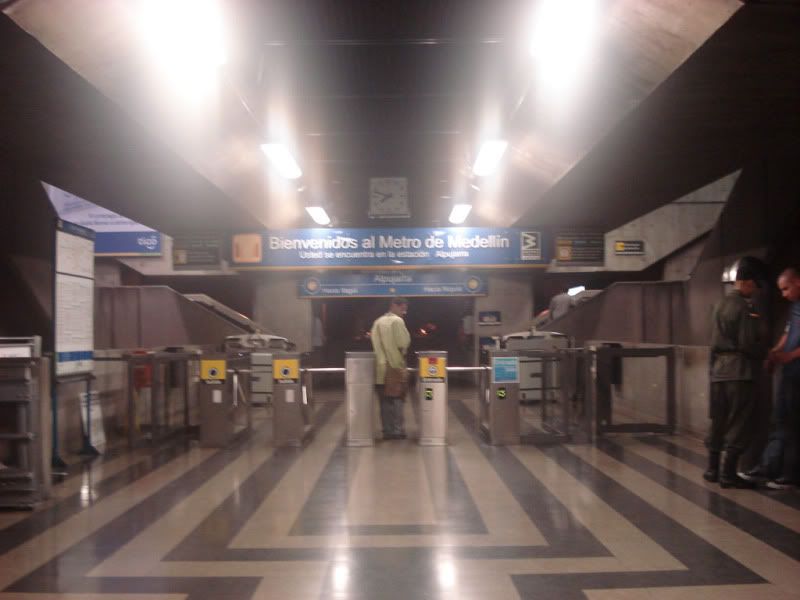 [Medellín] ¿Cuál es la estacion mas bella del metro? Page 3