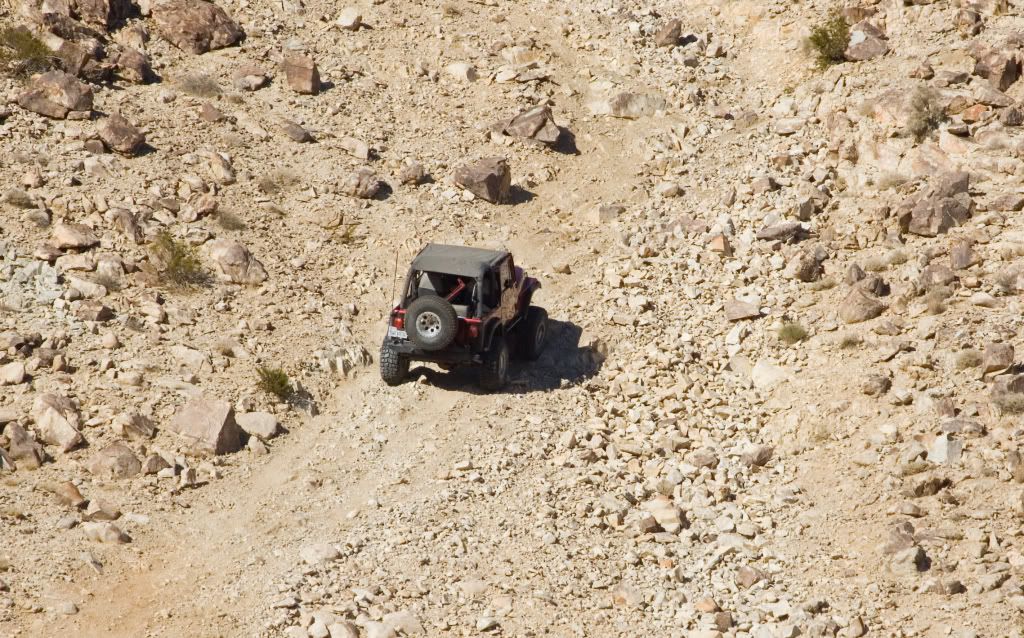 IMAGE: http://i295.photobucket.com/albums/mm129/adelanto100/114.jpg