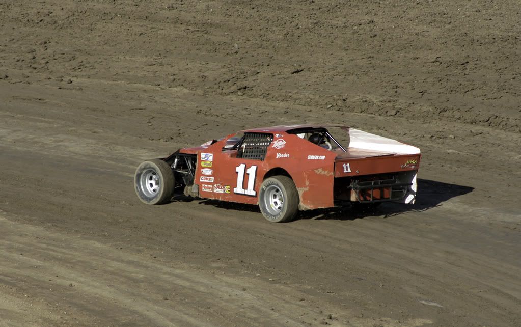 IMAGE: http://i295.photobucket.com/albums/mm129/adelanto100/20080628_0382.jpg