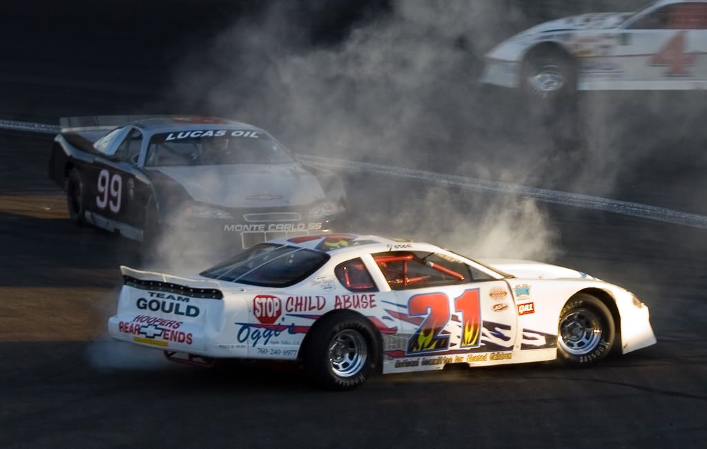 IMAGE: http://i295.photobucket.com/albums/mm129/adelanto100/27-1.jpg