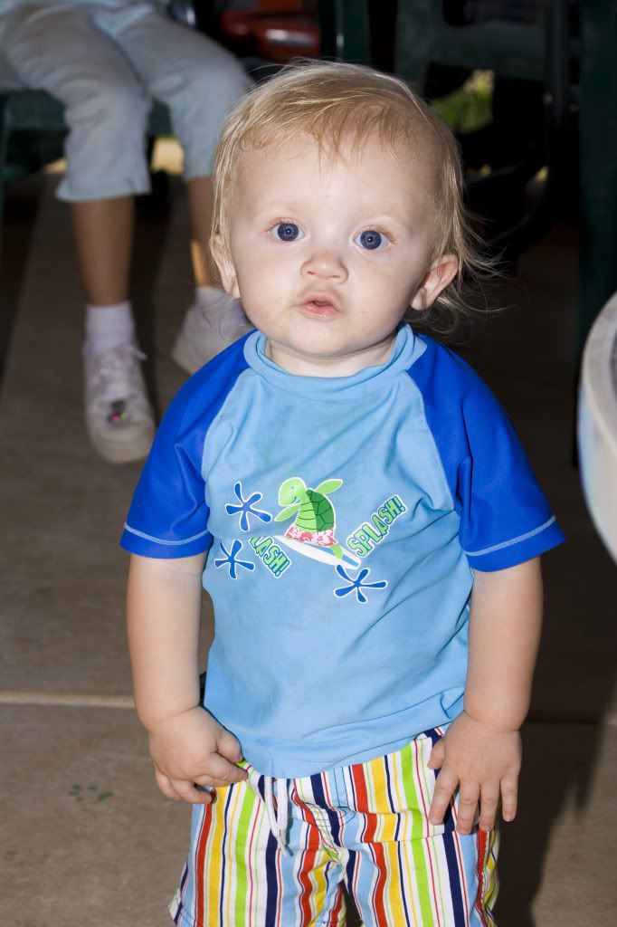 IMAGE: http://i295.photobucket.com/albums/mm129/adelanto100/71.jpg