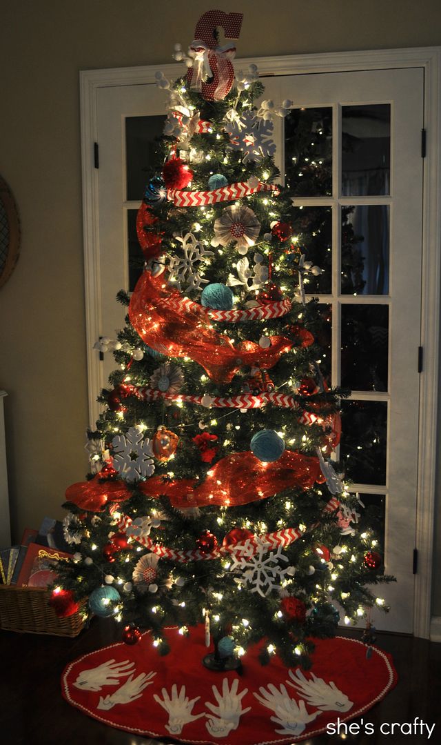 She's crafty: Red and Aqua Christmas tree