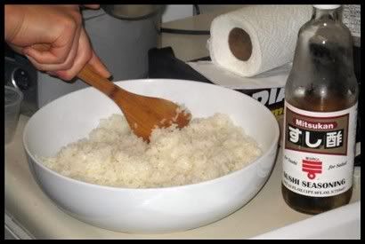 mixing sushi rice,rice vinegar sushi seasoning,digital rice cooker