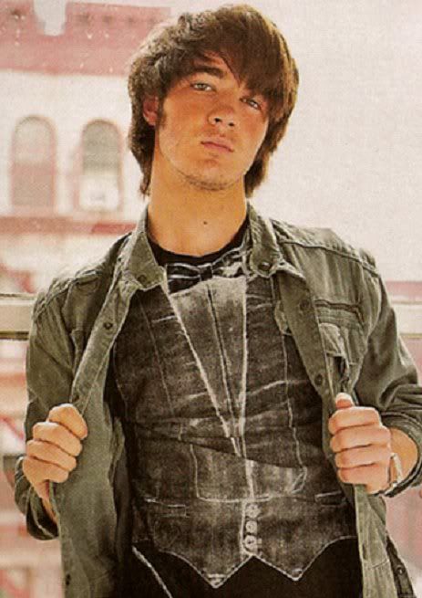 kevin jonas