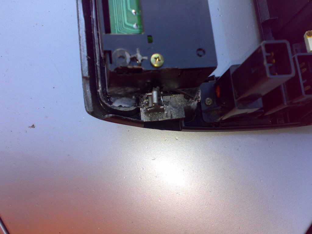271220081694.jpg