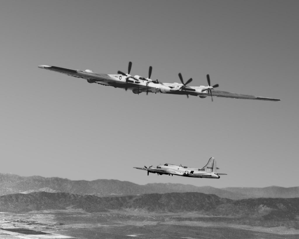 B-17 e YB-35