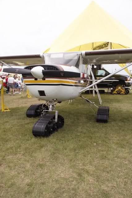 Cessna con cadenas