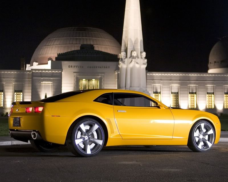 Chevrolet_Camaro_Bumblebee_2.jpg