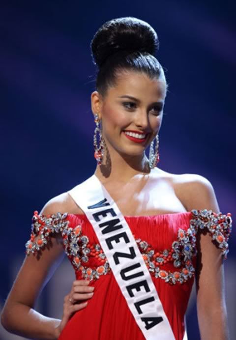 Stefania Fernandez Miss Universe 2009