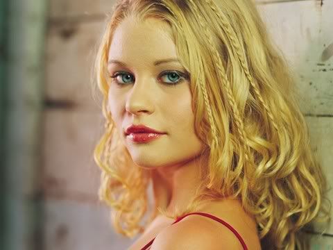 Emilie De Ravin Josh Janowicz Divorce