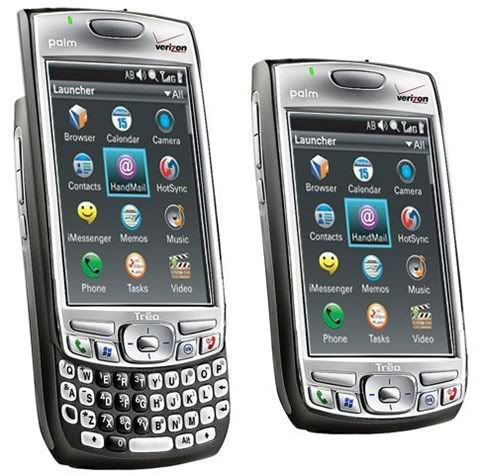 Palm WebOS 1.1 Fixes iTunes 8.2.1 Syncing
