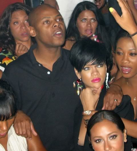 Jay Brown Rihanna Pics At Tao