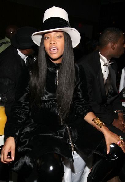 Erykah Badu Baby Due Soon