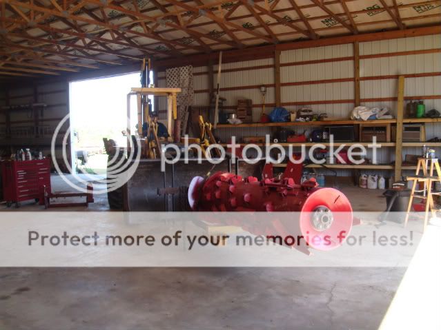 OT-Repairing a 1660 Case IH Combine (Pictures)