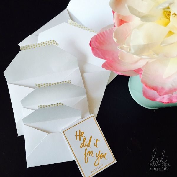 Easter Nested Envelopes free printables by Heidi Swapp  #hallelujah