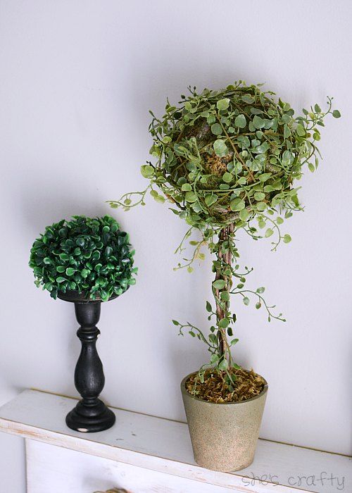How to style an Easter Mantel with free printables and topiaries