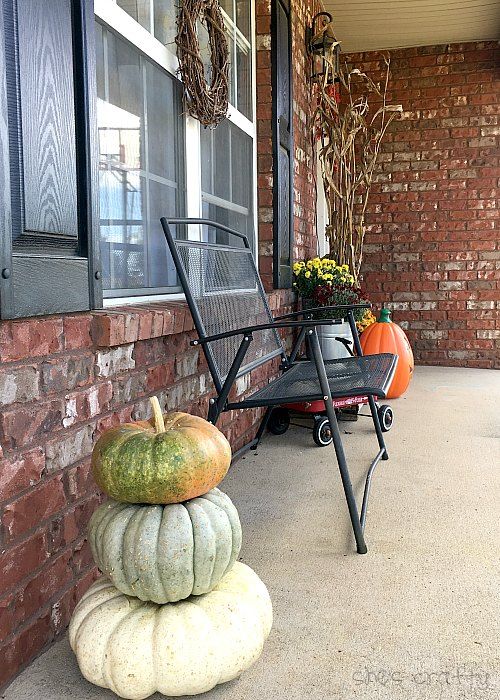 She's Crafty: Halloween and Fall front porch decor
